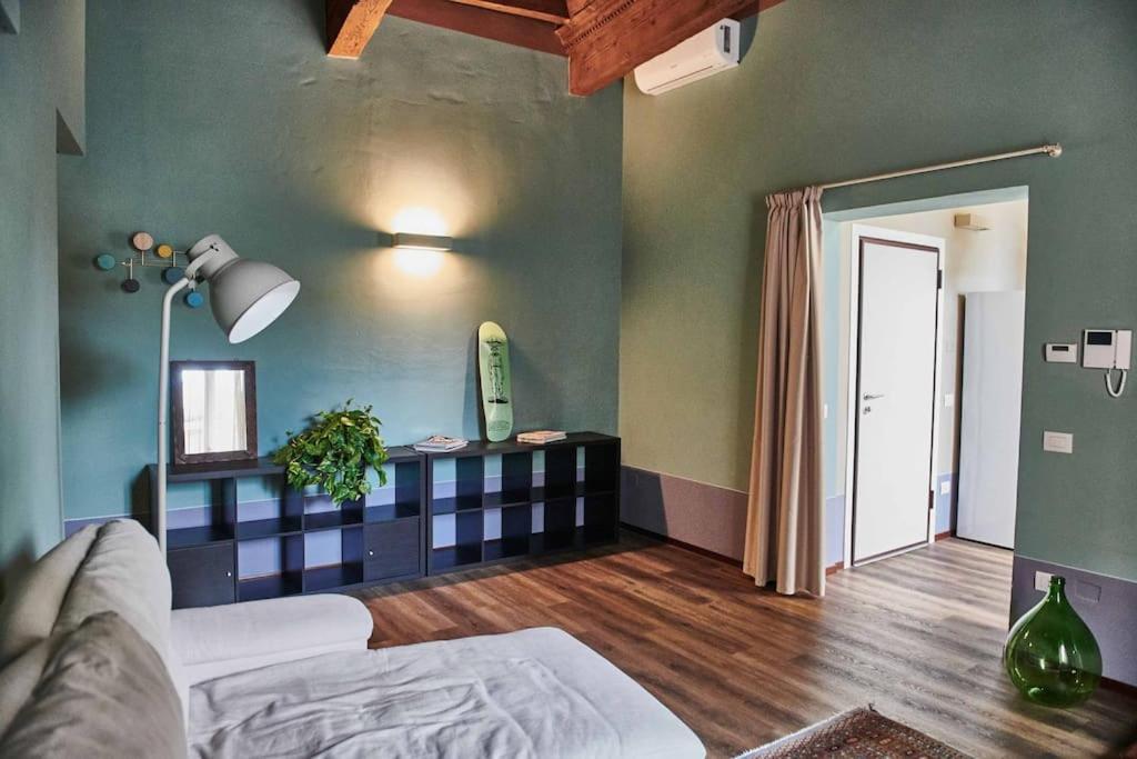 Apartament Casa Asja: Cromatismo In Centro Storico Cesena Zewnętrze zdjęcie