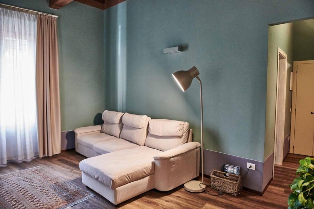 Apartament Casa Asja: Cromatismo In Centro Storico Cesena Zewnętrze zdjęcie