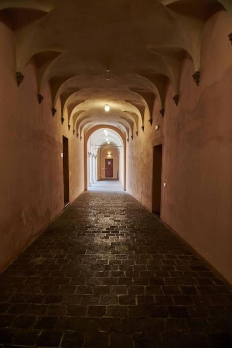 Apartament Casa Asja: Cromatismo In Centro Storico Cesena Zewnętrze zdjęcie